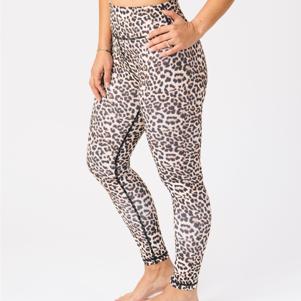 Zyia Active Leopard Brilliant Scrunchy What Hi-Rise 7/8 24"